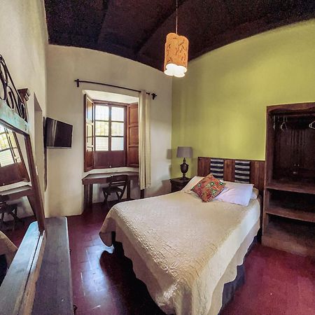 Hostal Antigueeno 안티구아 과테말라 외부 사진