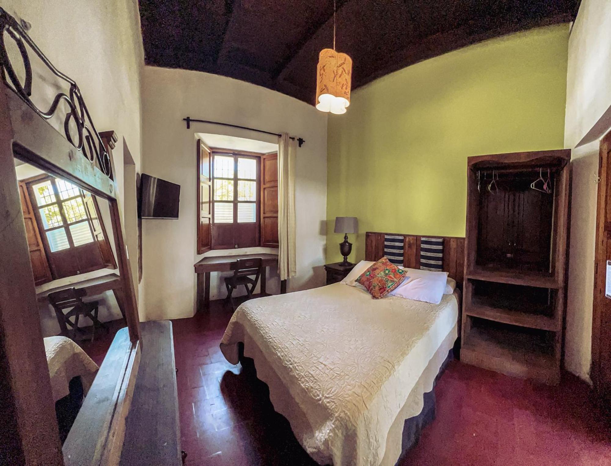 Hostal Antigueeno 안티구아 과테말라 외부 사진